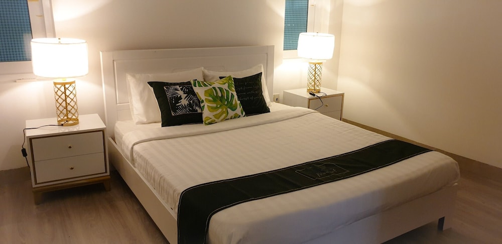 Cala South Beach Villas