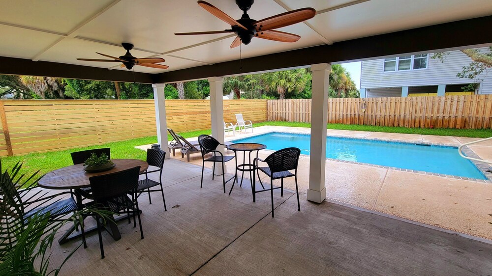 6 7th Street by Tybee Vacation Rentals