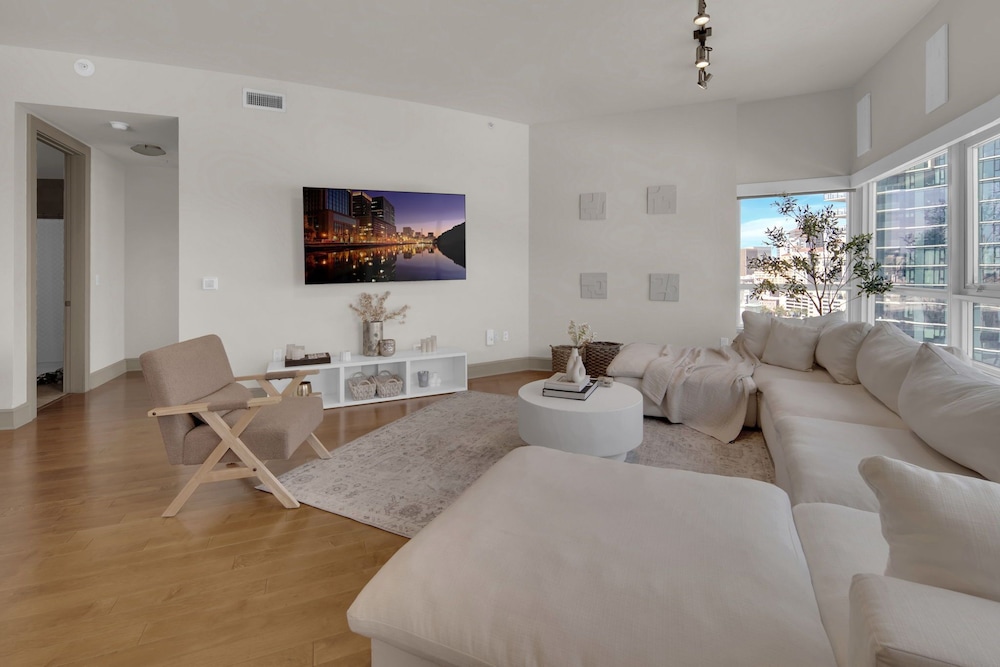 East Village Luxe Stays