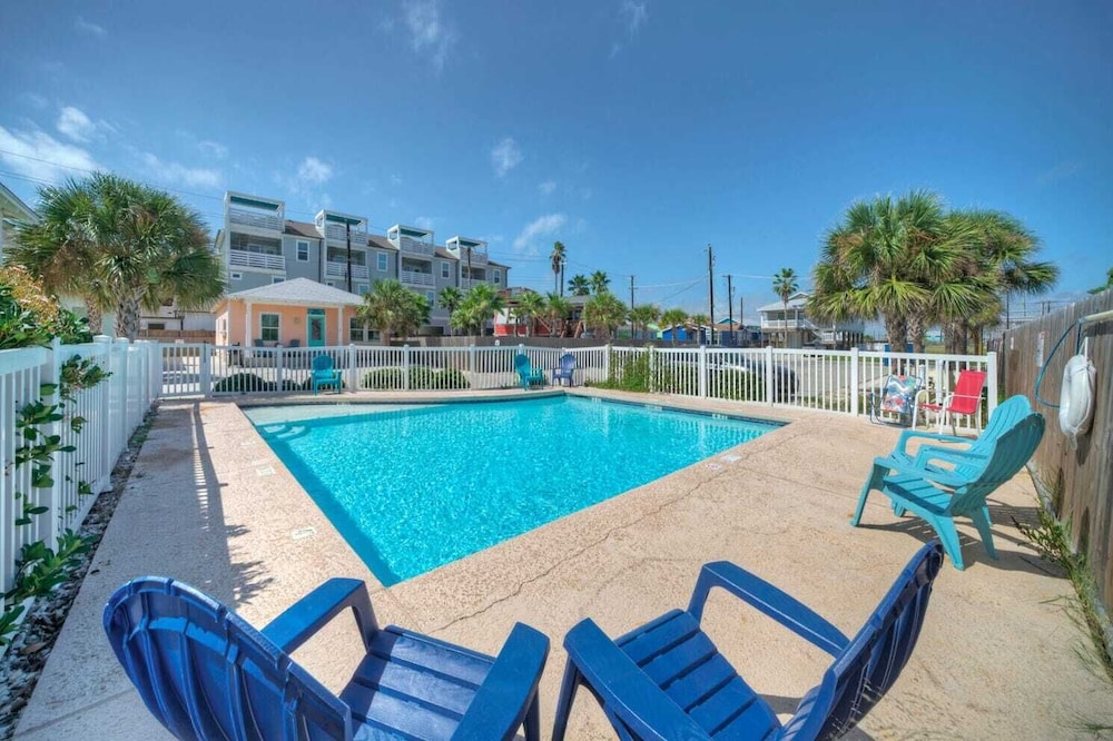 Family-friendly Beach Home w/ Pool, Porch + Beach Access Surf Station by Avantstay