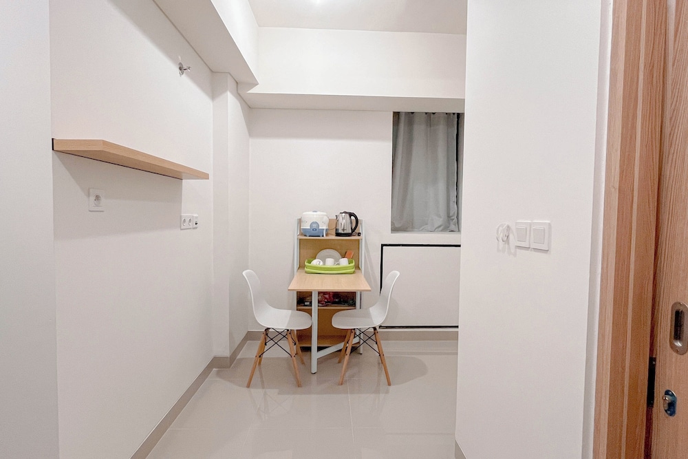 Minimalist 1Br Combined (No Kitchen) At Bandaraya - Tallasa City Makassar Apartment