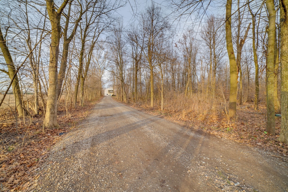 Sunrise & Sunset Views: Rural Elkhart Studio!
