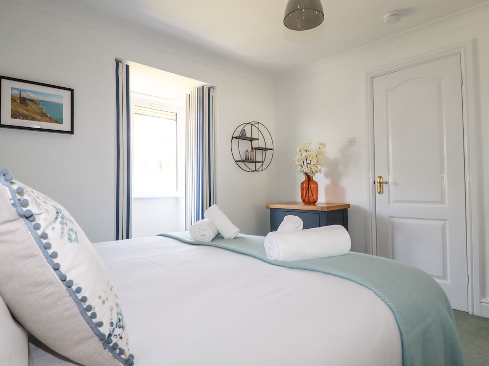 Newquay Tamarisk Lodge on the Gannel