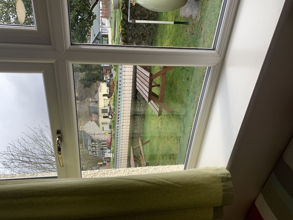 1 Loch Ness Hostel