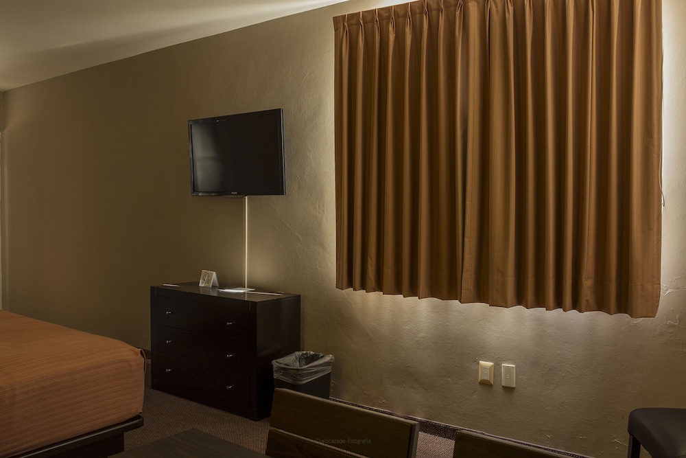 Tampico Vacations - BONITTO INN Tampico Lomas - Property Image 4