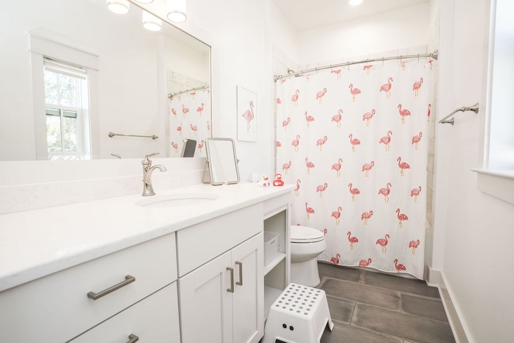 Magnolia Cottages by the Sea by Panhandle Getaways