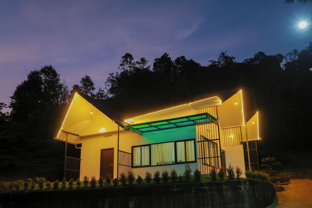 Prakrithi Luxe Retreat