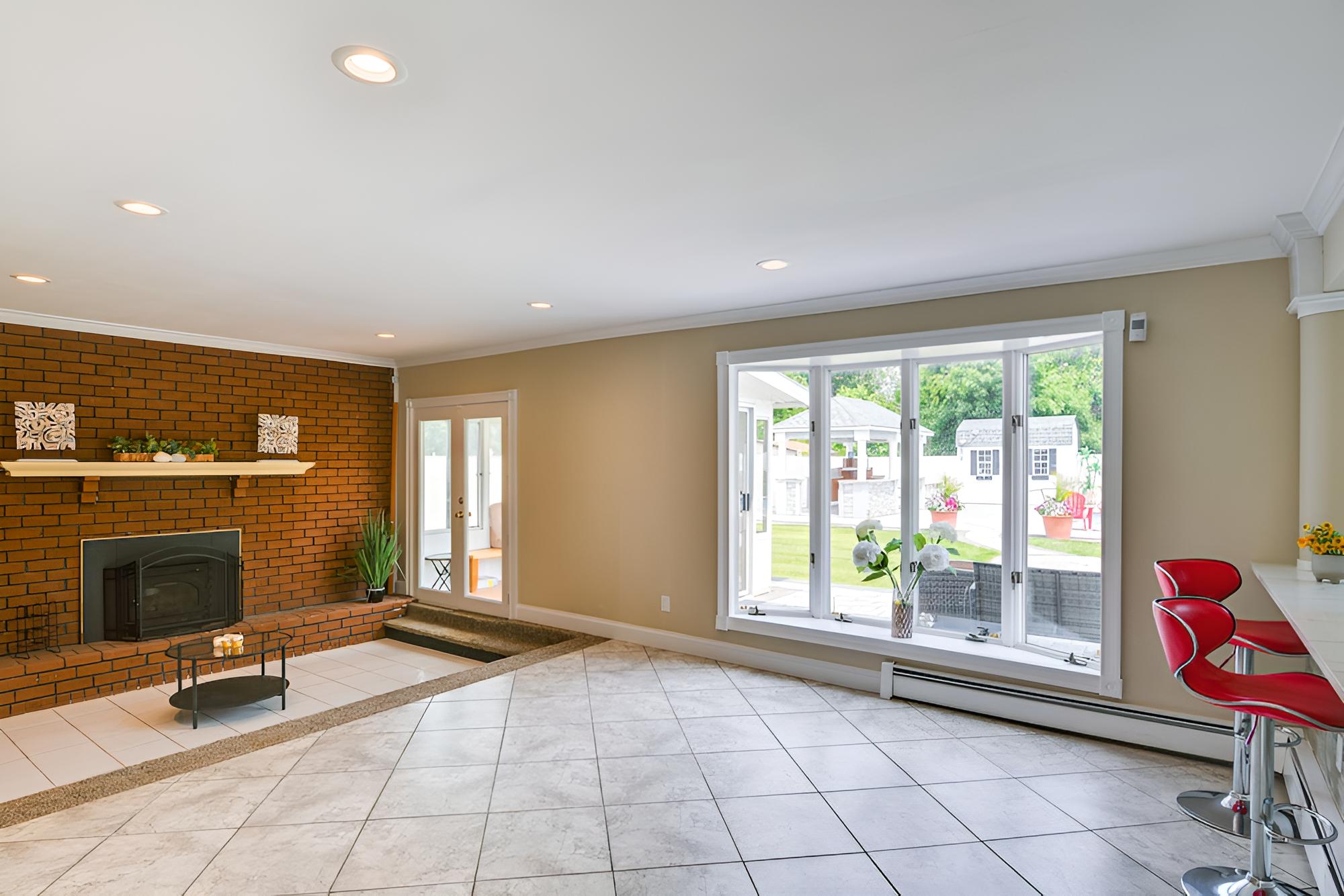 Medford Home w/ Pool, Near Golf Courses! view 5