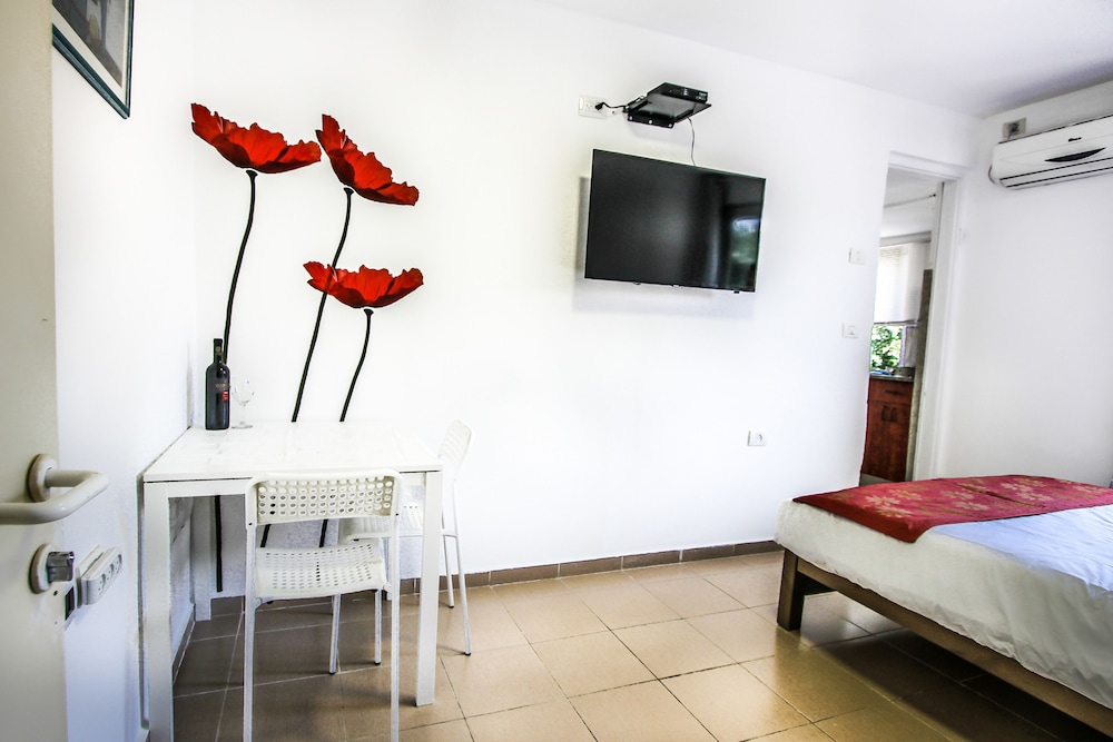 Apartment - Tel Aviv