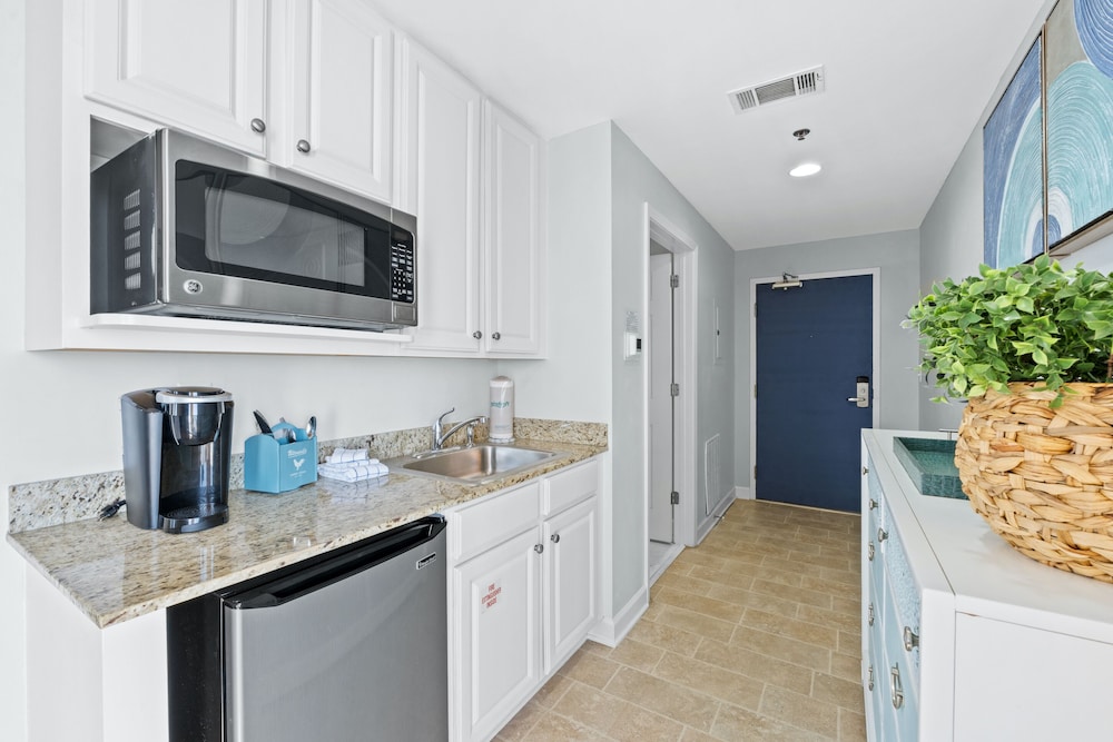 Splash Beach Resort by Panhandle Getaways
