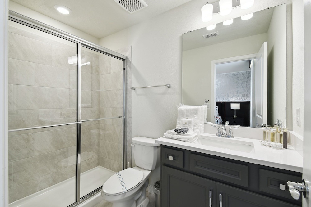 5 BD En-suites, Game Room, Pool, Sleeps 14, Disney
