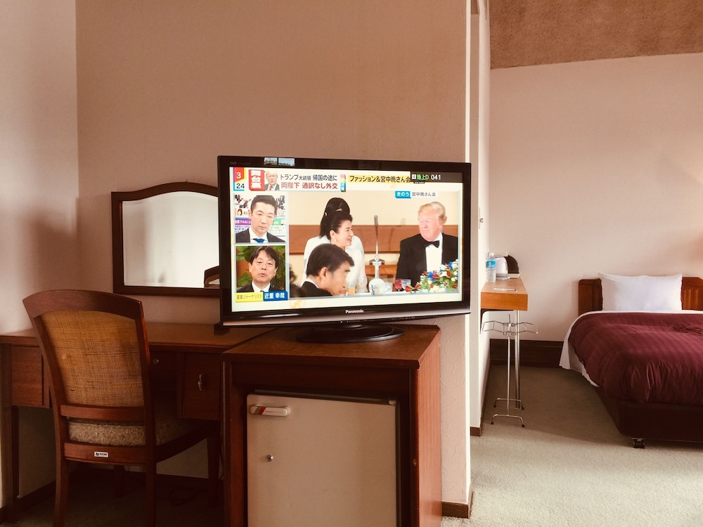 Hotel Shirakabako Sakaeen