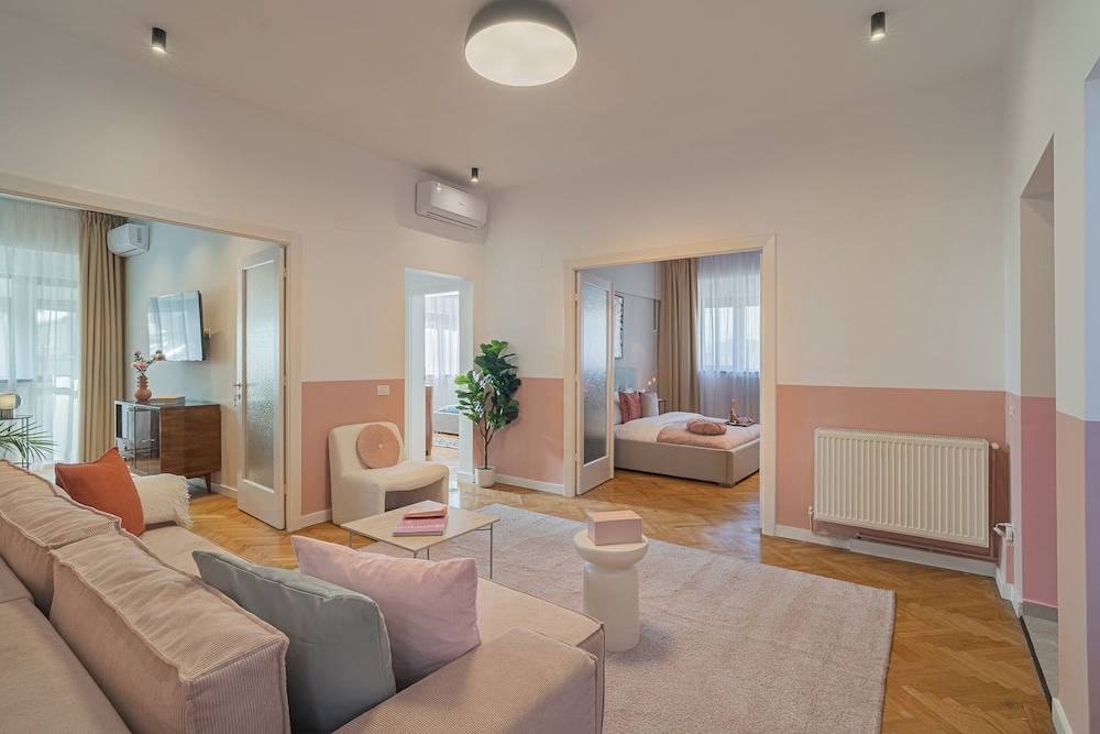 Contemporary 3-Bedroom Lofts - Modern Touches Meet Classic Elegance by Calea Victoriei