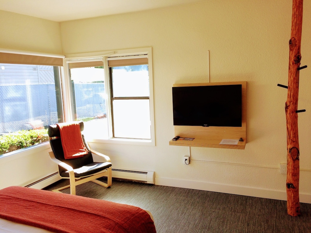 Heliotrope Hotel