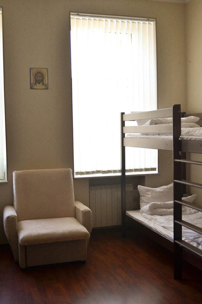 Hostel Udacha