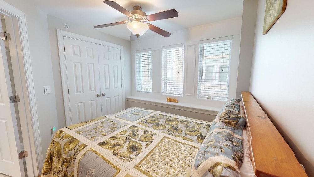 Captains Watch 2 by Tybee Vacation Rentals