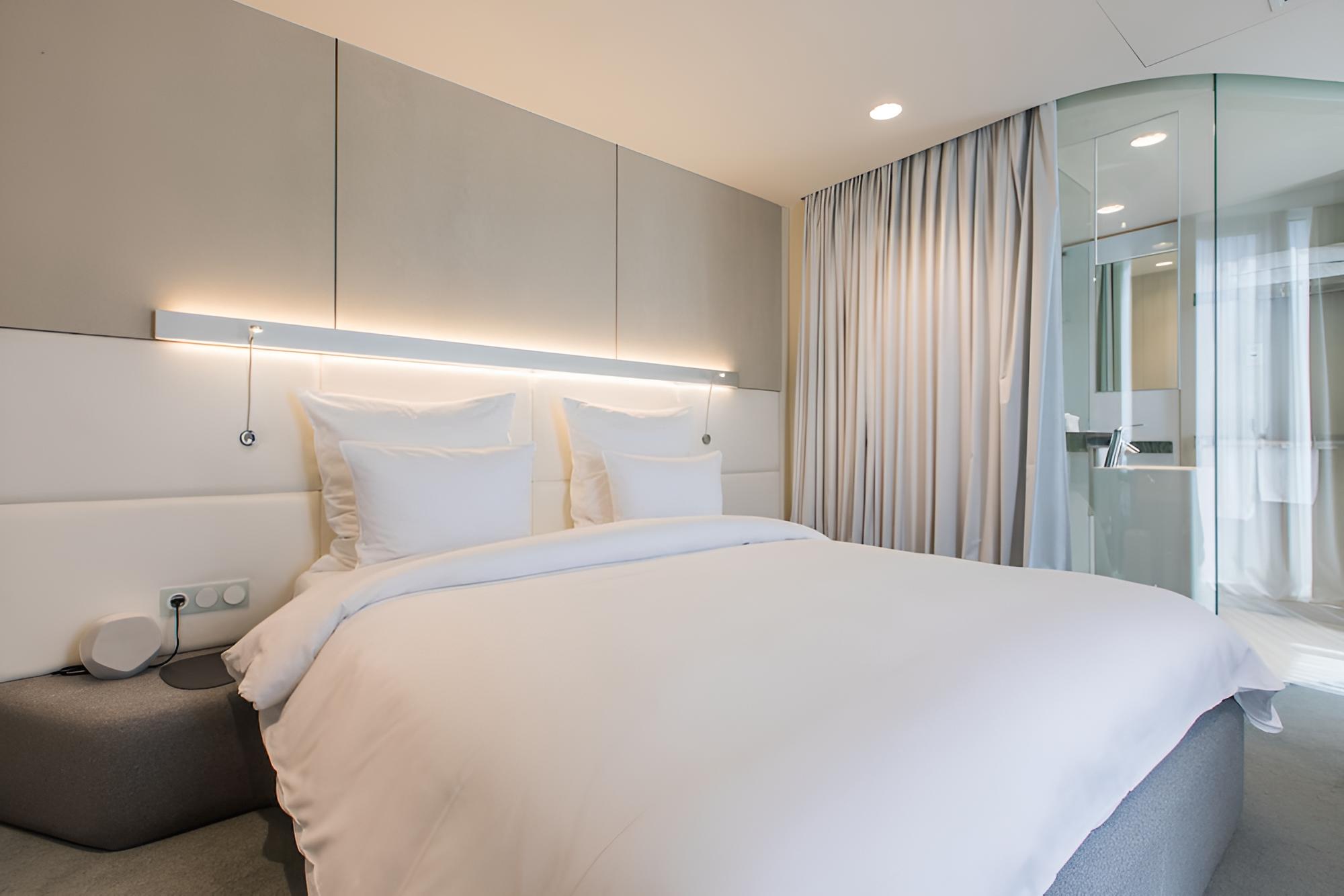 The Grove Design Hotel