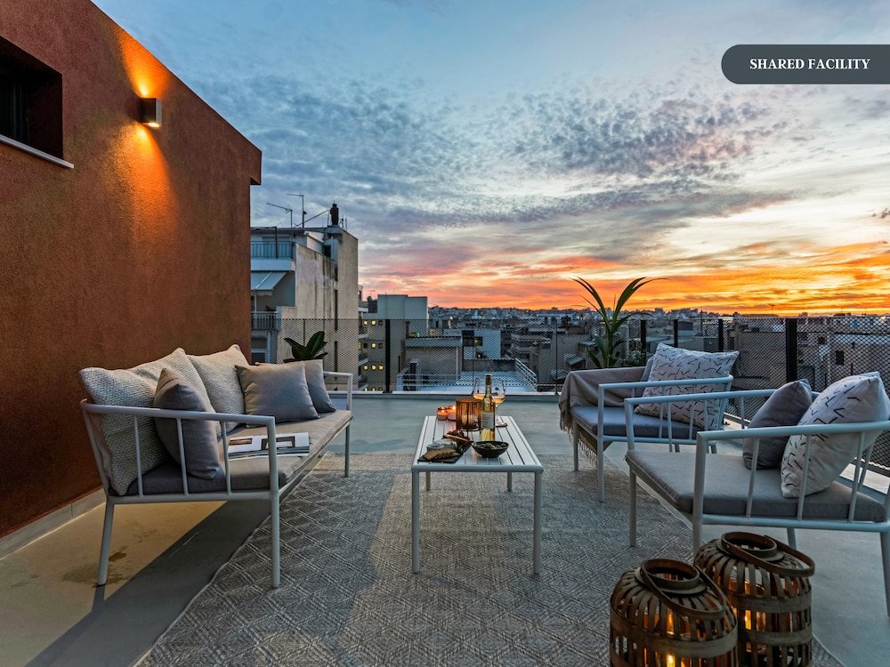 Sanders Port - Endearing Studio Near Piraeus Port