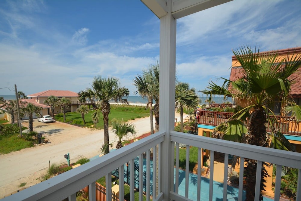 Just Beachy A Luxury Retreat Sleeps 12 3 Levels With Elevator- Perfect for 1-3 Families