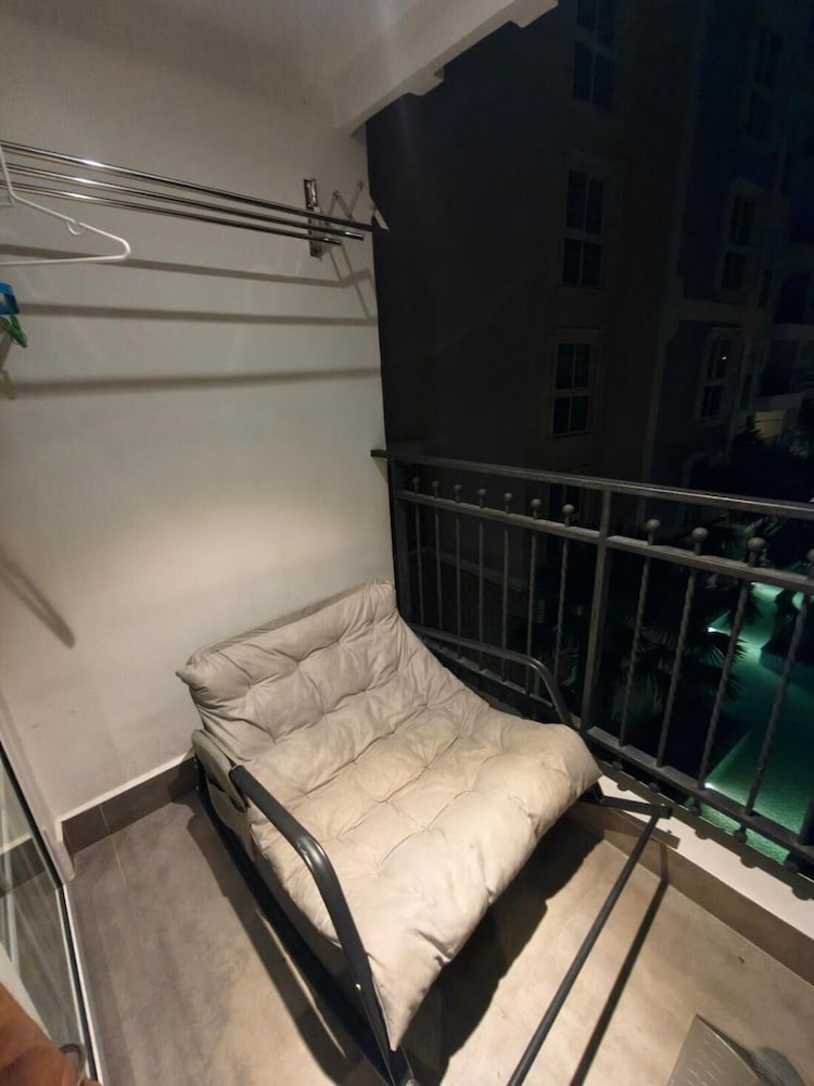 Seven Seas Cote Apartment