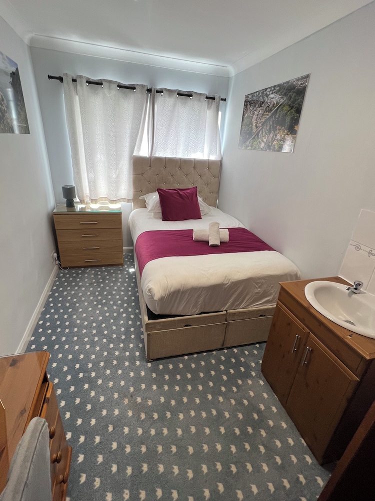 The Berry Hotel