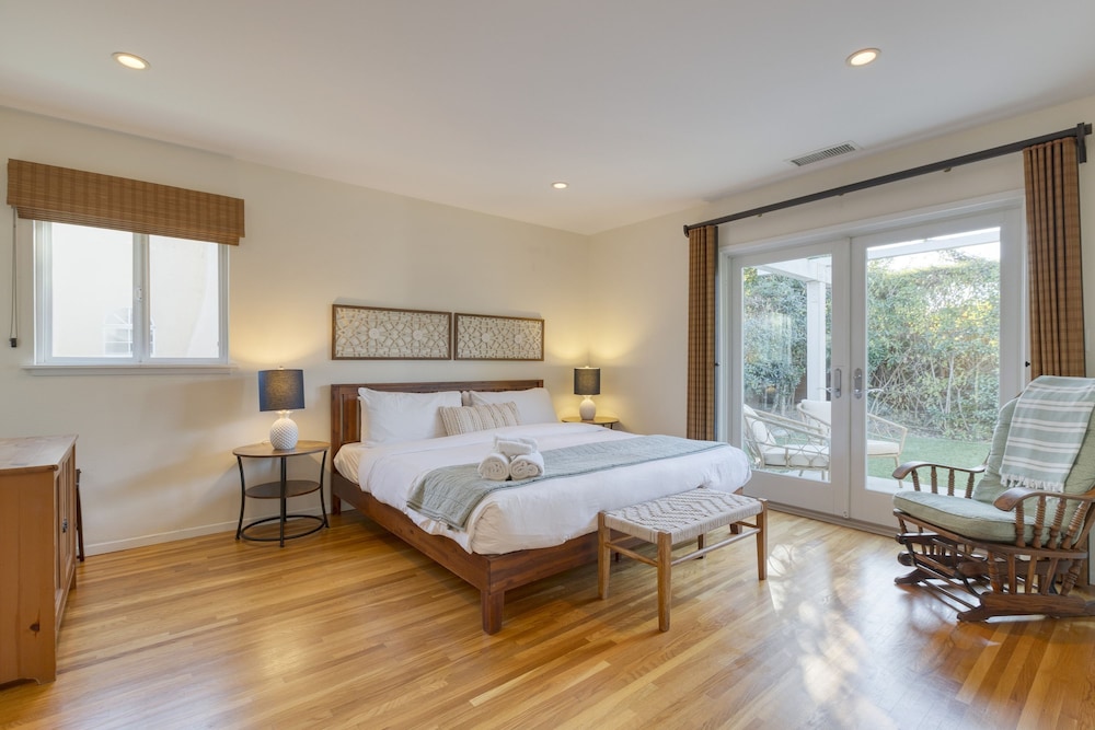 Goleta Getaway by Avantstay Private Backyard 1 5mi to the Beach
