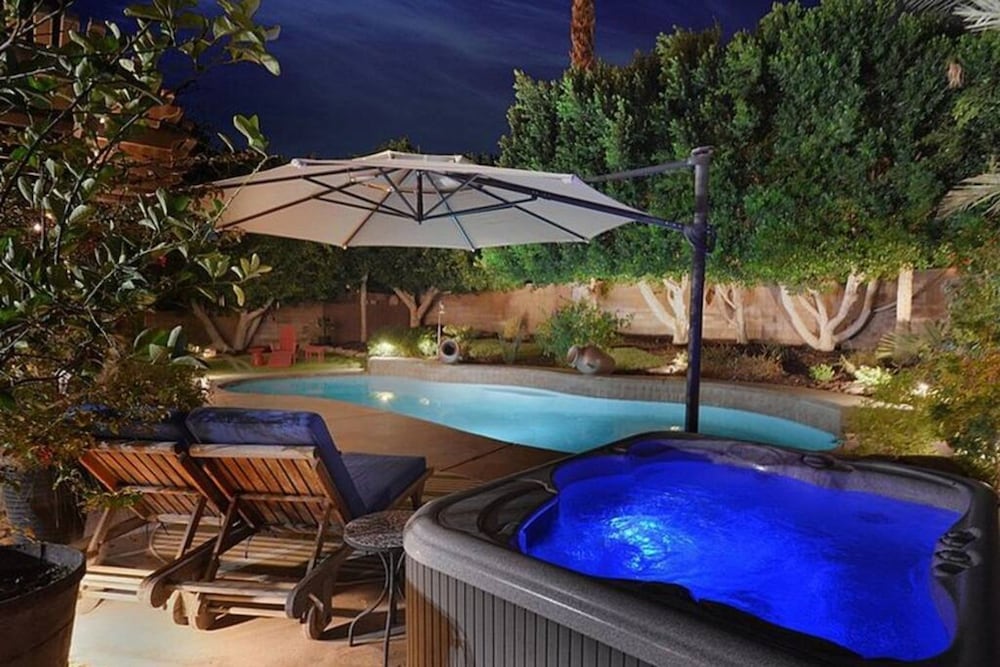 Private Oasis Pool