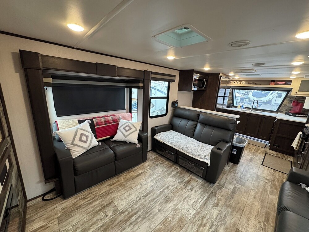 Mountain Shadows RV & MHC