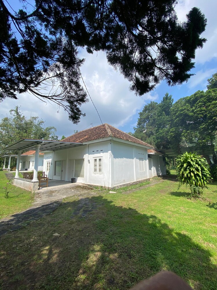 BADAI HERITAGE VILLA KALIURANG