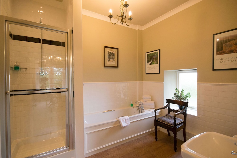 Berwick-upon-Tweed Vacations - The Gables - Property Image 2