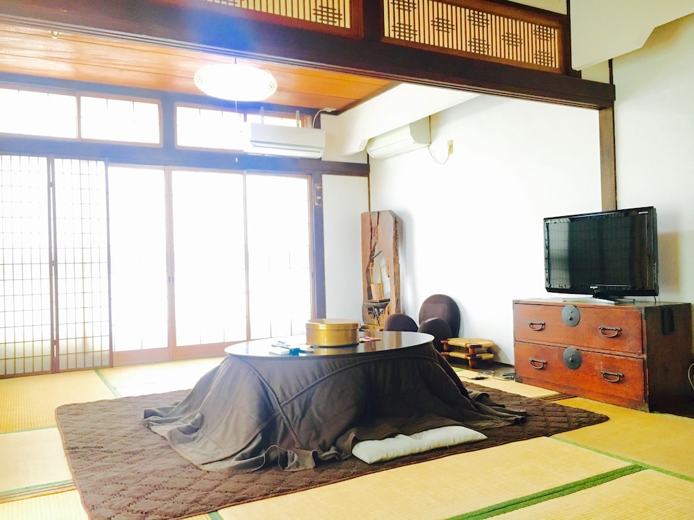 Yamashiroya view 2