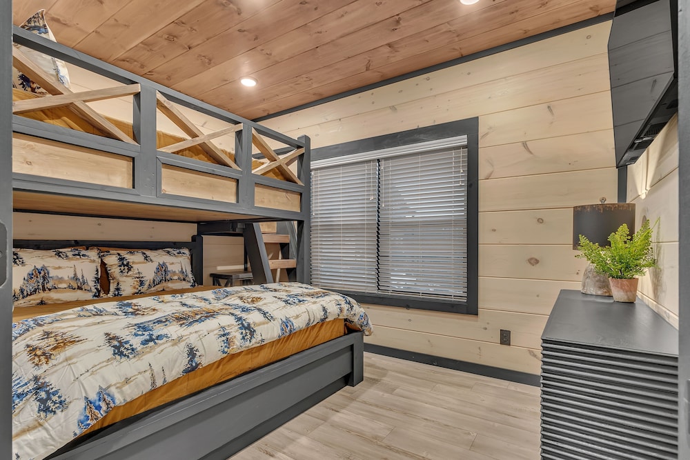 Smith Creek Resort