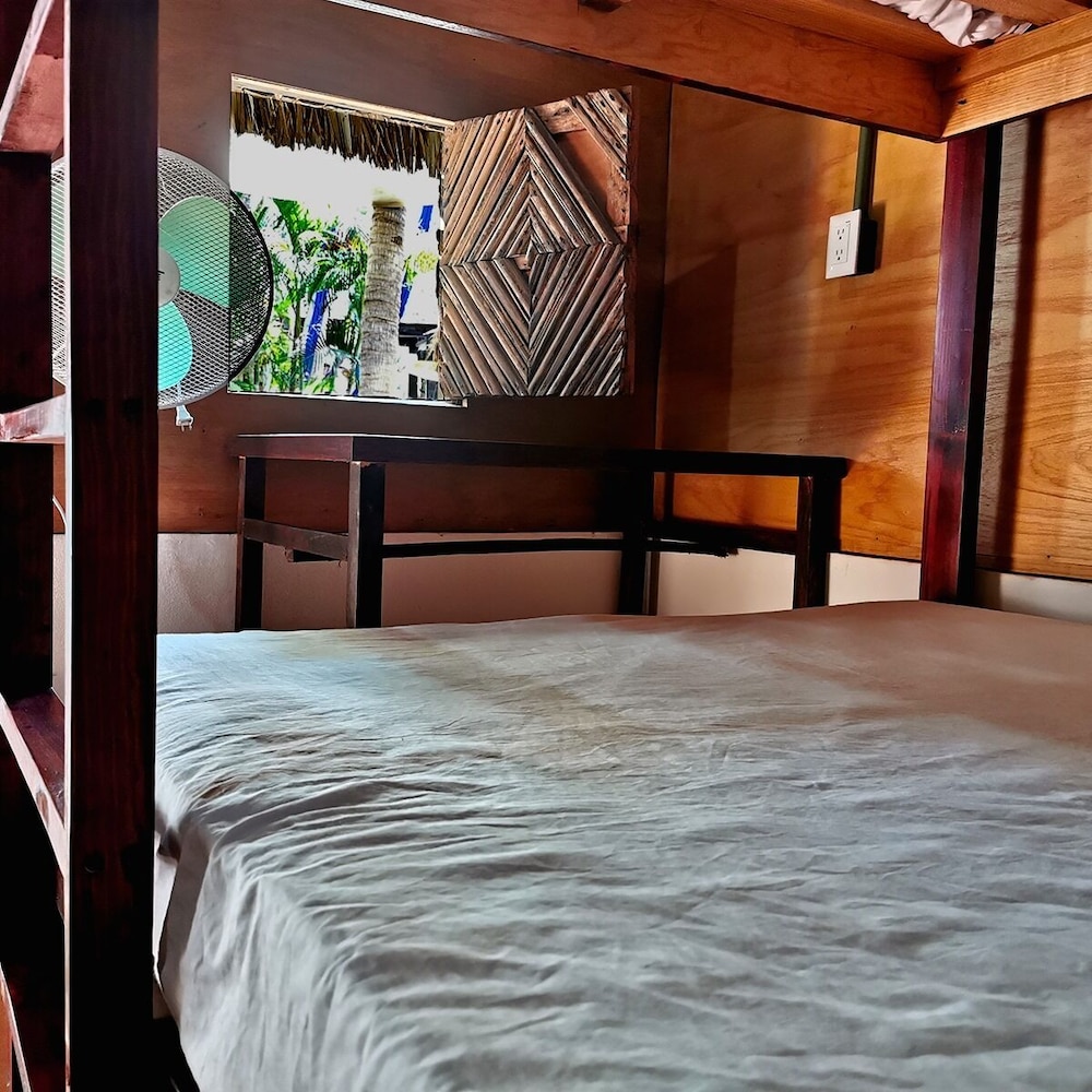 Frida Paradise - Property Image 1