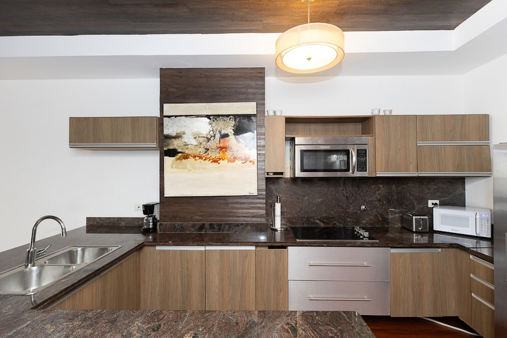 The Wataqui Condo by Acomodo 45 Days Minimum