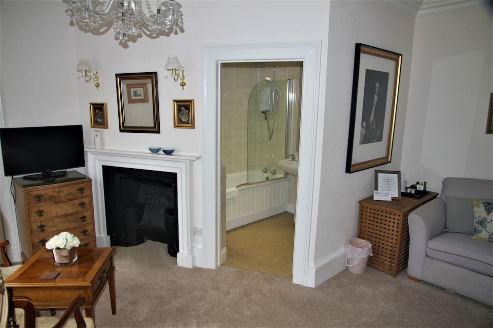 Brocks Guest House