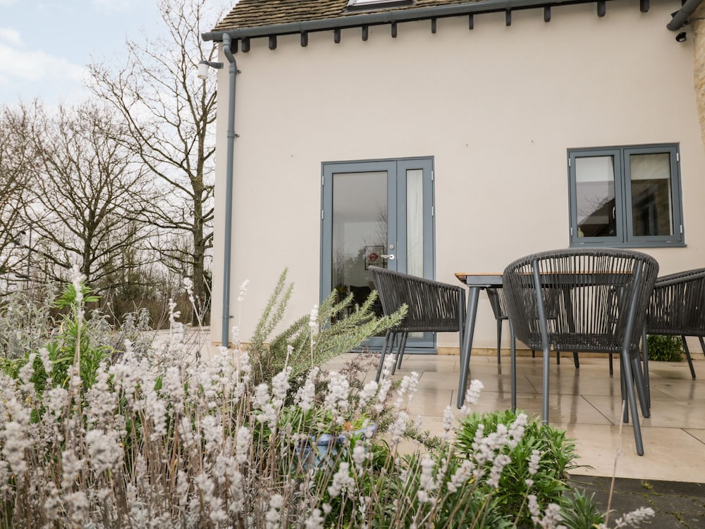 High Cogges Farm Holiday Cottages