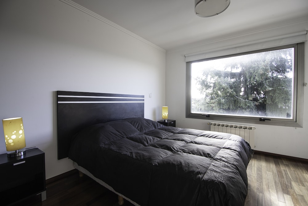 Great 2-Bedroom Apartment close Playa Bonita QL5 by Apartments Bariloche