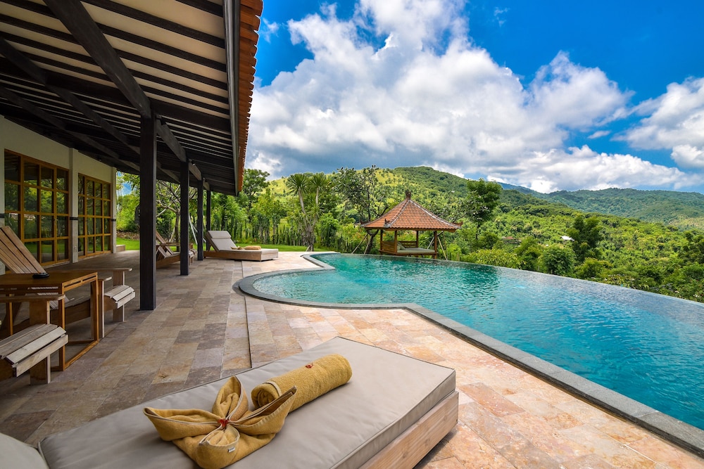 Sumberkima Hill Private Villa Retreat