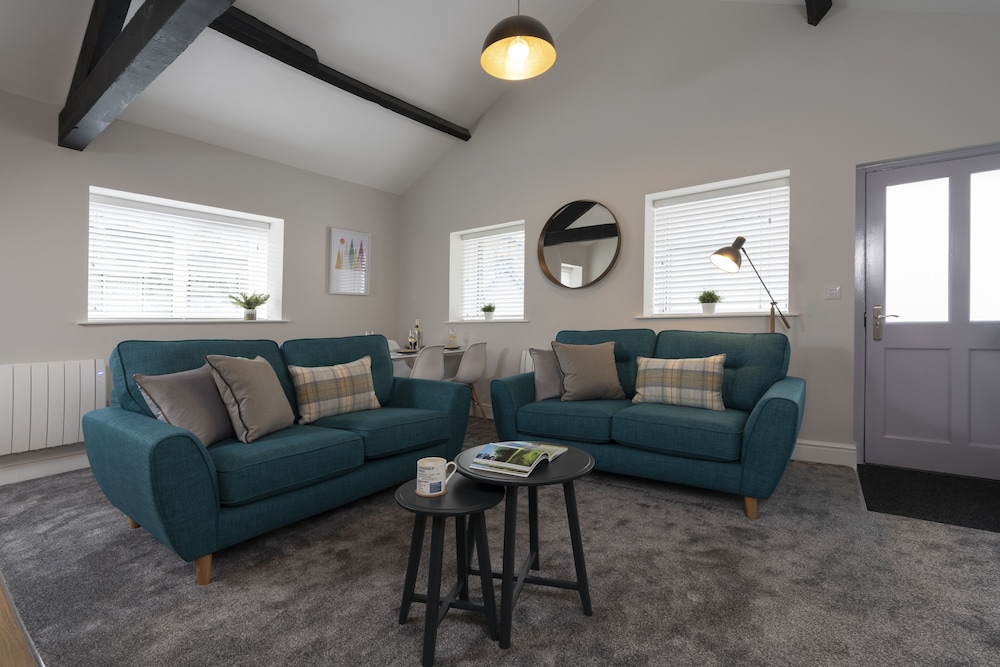 The Sorting Office - Spacious Modern Home With Parking in Central Ambleside view 4