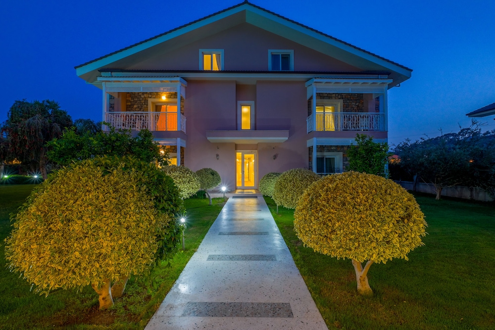 Grand Göcek Hotel - Image 36