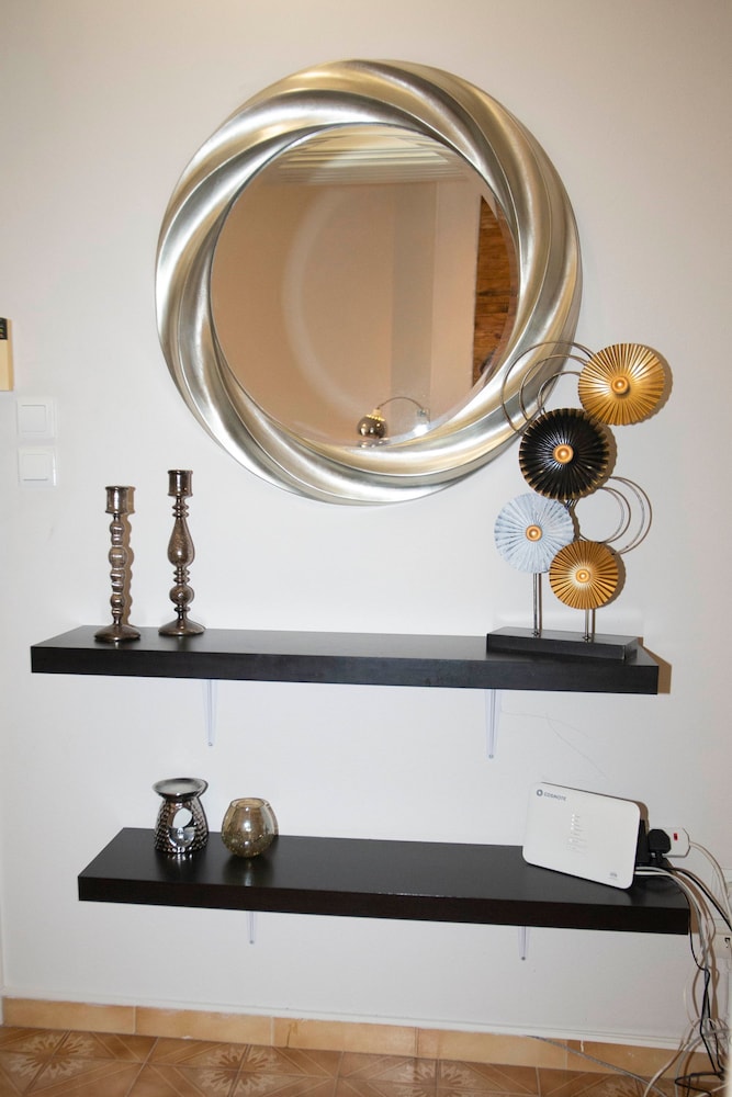 Electra s 2-bedroom Apt-convenient Location Patra
