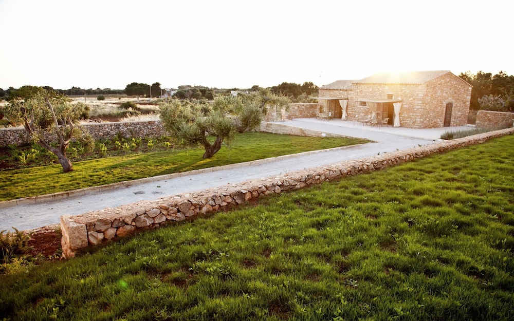 Masseria Cisternella