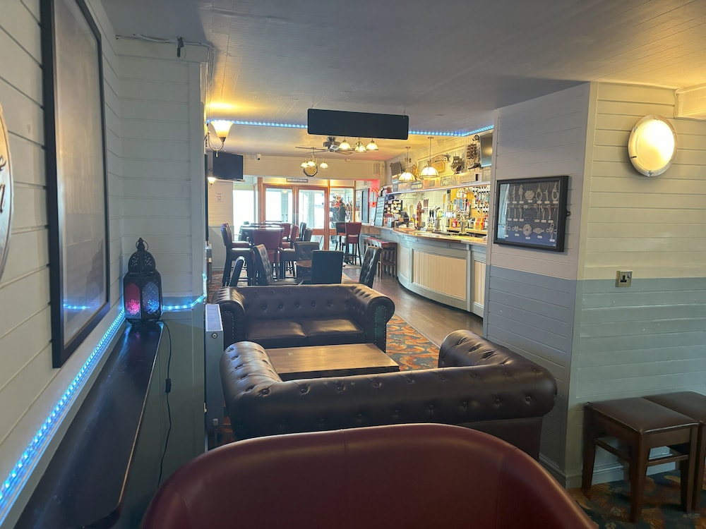 The Buccaneer Inn