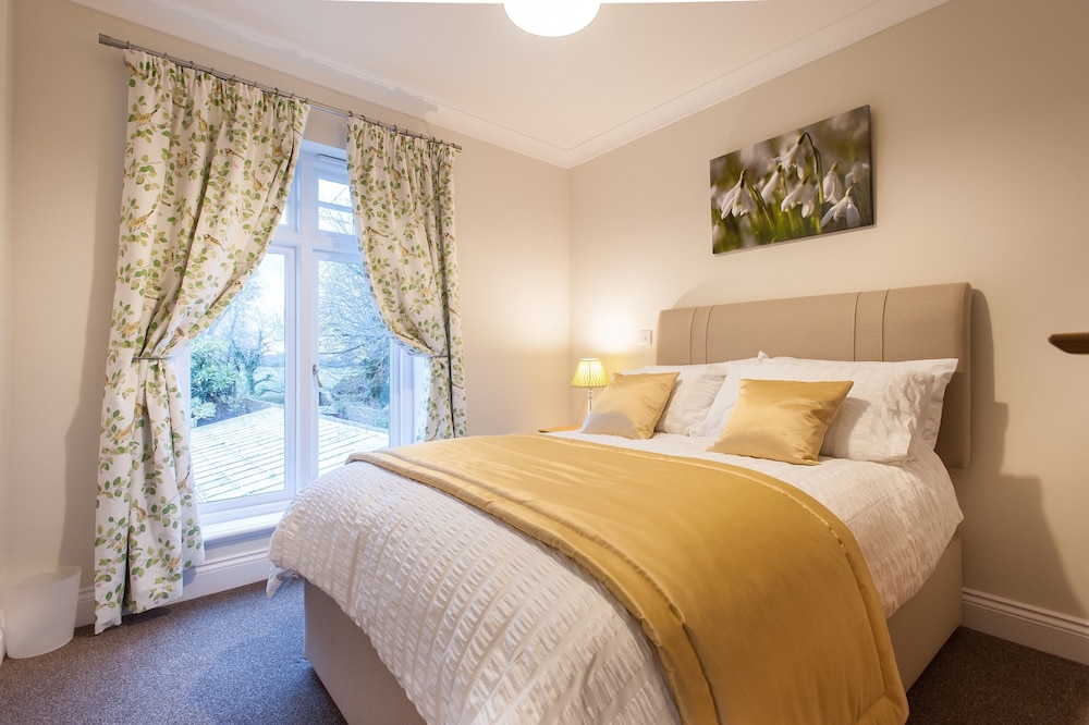 Milntown Self Catering Apartments view 4