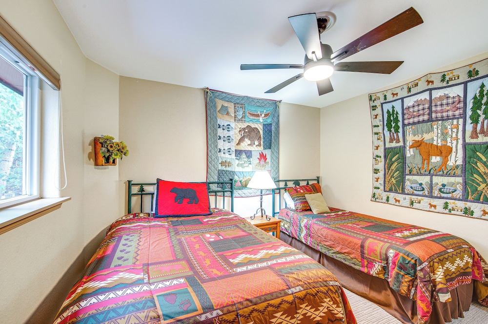 Walk to Ski Shuttle: Dtwn Frisco Gem w/ Fireplace!