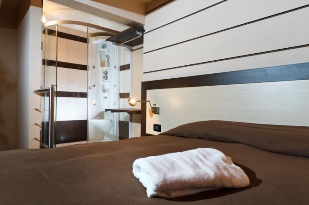 Suite & Residence Absolute photo 3