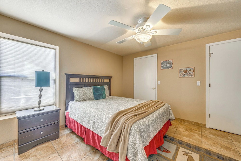 Spacious Ruidoso Home w/ Patio & Mountain Views!