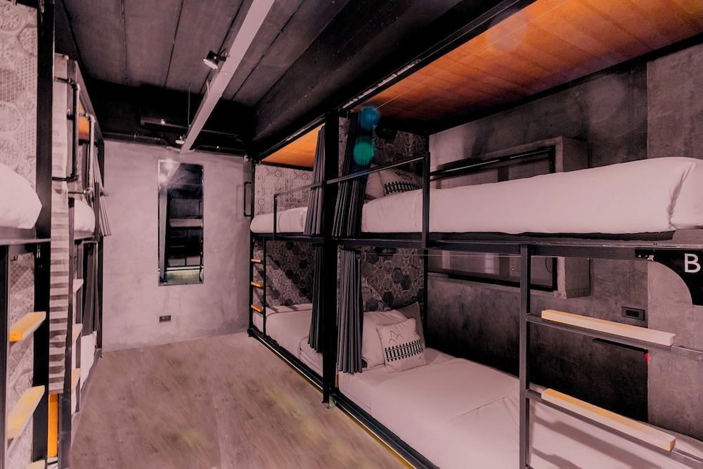 WesTory - Hostel