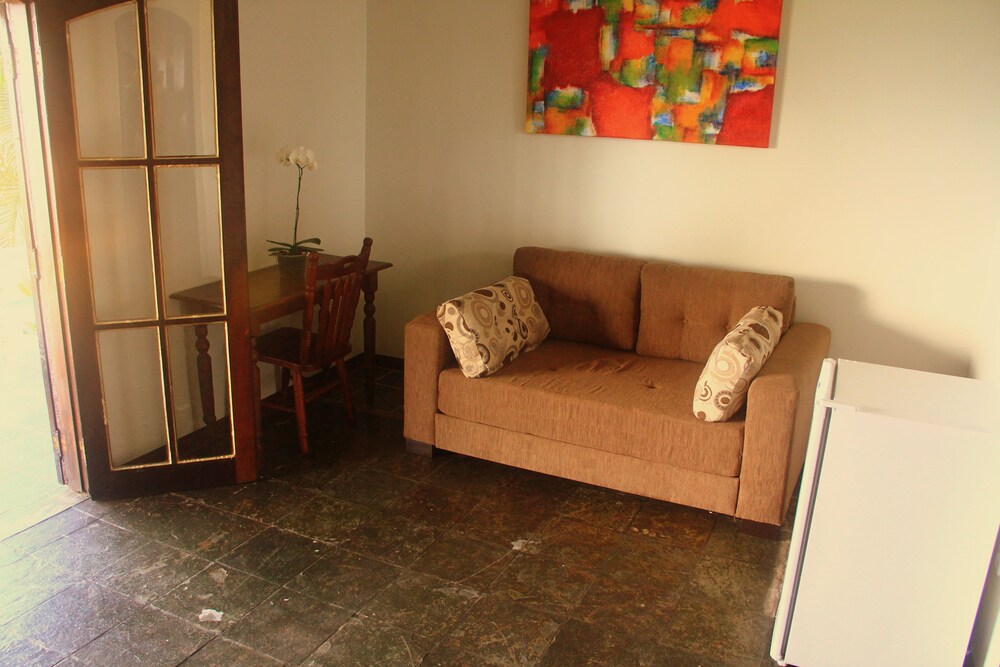 Casa & Mar Colonial