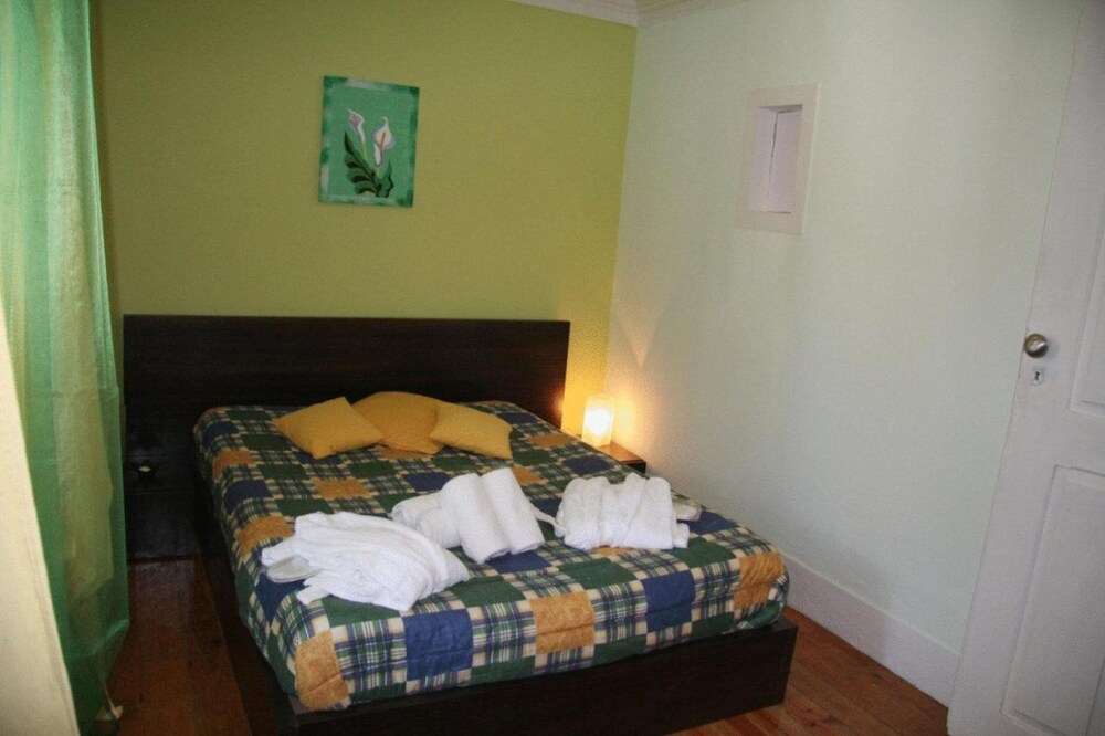 Serra da Estrela Seven Rooms 3 Suites Villa In s